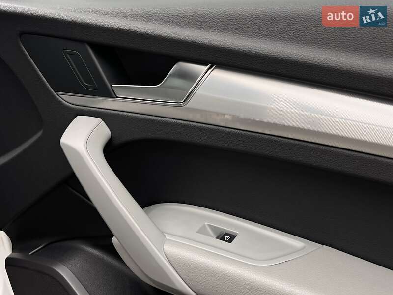 Внедорожник / Кроссовер Audi Q5 2017 в Житомире фото 30 Внедорожник / Кроссовер Audi Q5 2017 в Житомире