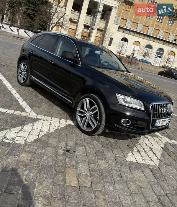 Внедорожник / Кроссовер Audi Q5 2015 в Харькове
