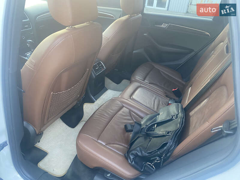 Позашляховик / Кросовер Audi Q5 2012 в Білій Церкві фото 20 Позашляховик / Кросовер Audi Q5 2012 в Білій Церкві