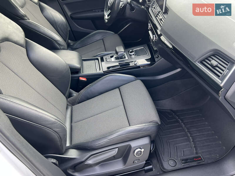 Позашляховик / Кросовер Audi Q5 2018 в Лопатині фото 29 Позашляховик / Кросовер Audi Q5 2018 в Лопатині