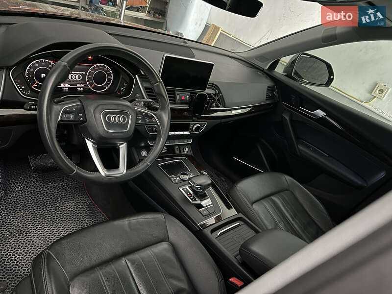 Позашляховик / Кросовер Audi Q5 2019 в Кам'янець-Подільському фото 5 Позашляховик / Кросовер Audi Q5 2019 в Кам'янець-Подільському