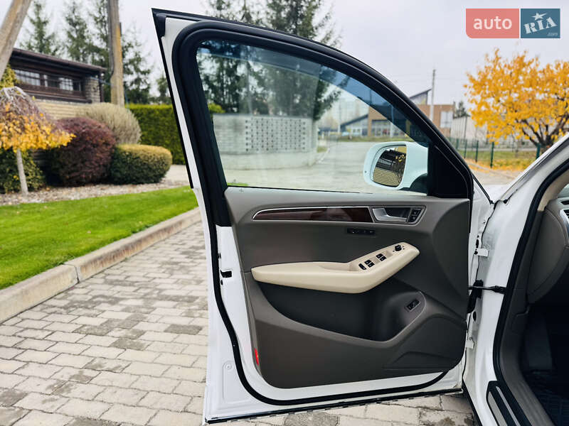 Позашляховик / Кросовер Audi Q5 2011 в Білій Церкві