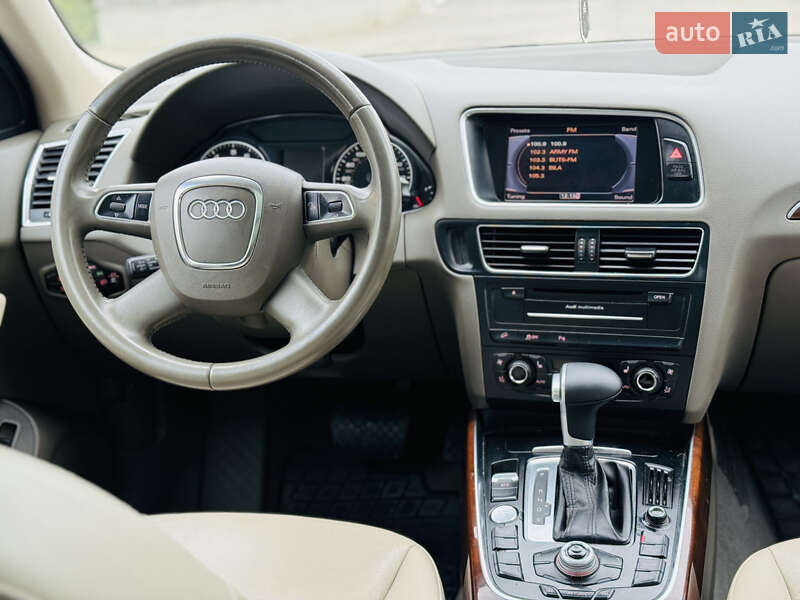 Позашляховик / Кросовер Audi Q5 2011 в Білій Церкві