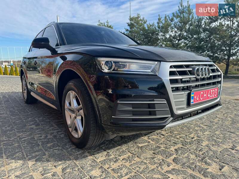 Внедорожник / Кроссовер Audi Q5 2019 в Львове фото 30 Внедорожник / Кроссовер Audi Q5 2019 в Львове