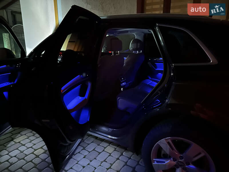 Позашляховик / Кросовер Audi Q5 2017 в Львові фото 50 Позашляховик / Кросовер Audi Q5 2017 в Львові