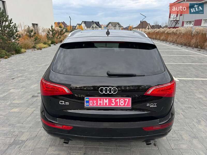 Позашляховик / Кросовер Audi Q5 2011 в Луцьку
