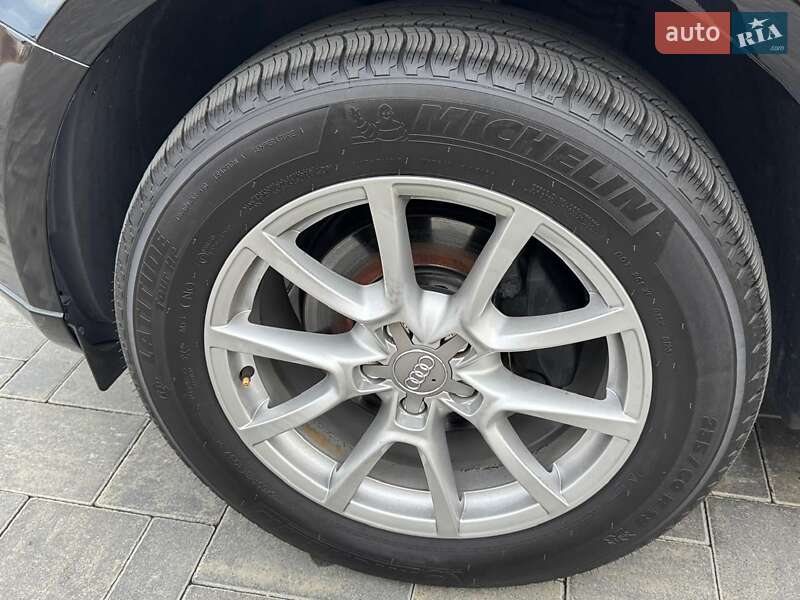 Позашляховик / Кросовер Audi Q5 2011 в Луцьку