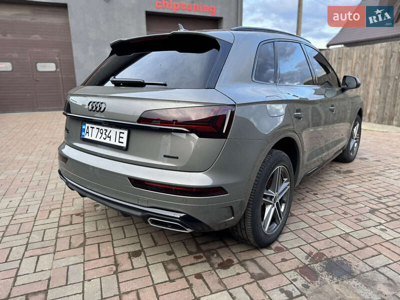Внедорожник / Кроссовер Audi Q5 2023 в Ивано-Франковске