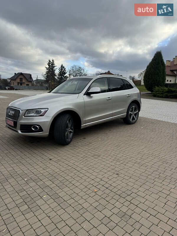 Позашляховик / Кросовер Audi Q5 2015 в Дублянах