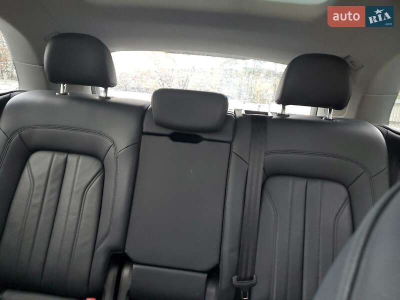 Внедорожник / Кроссовер Audi Q5 2018 в Тернополе фото 10 Внедорожник / Кроссовер Audi Q5 2018 в Тернополе