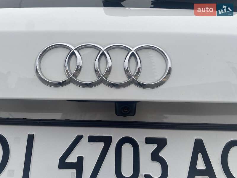 Позашляховик / Кросовер Audi Q5 2015 в Києві фото 12 Позашляховик / Кросовер Audi Q5 2015 в Києві