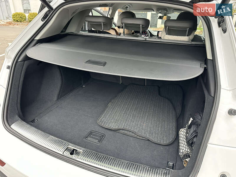 Позашляховик / Кросовер Audi Q5 2018 в Вінниці