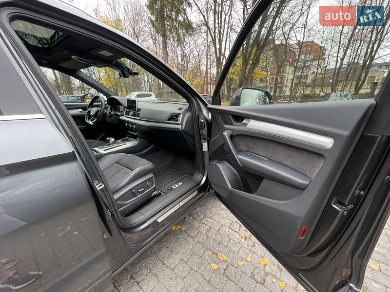 Внедорожник / Кроссовер Audi Q5 2018 в Львове фото 34 Внедорожник / Кроссовер Audi Q5 2018 в Львове