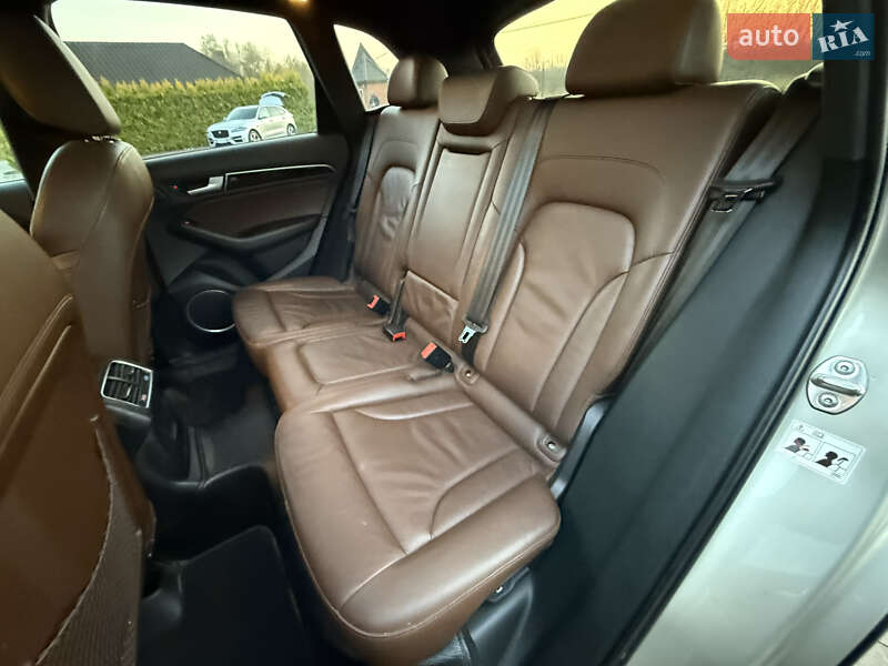 Позашляховик / Кросовер Audi Q5 2014 в Стрию