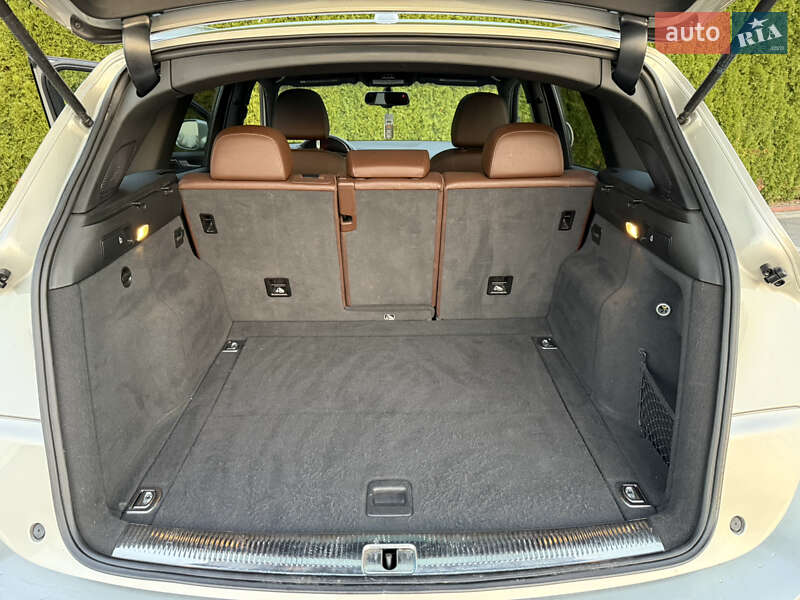 Позашляховик / Кросовер Audi Q5 2014 в Стрию