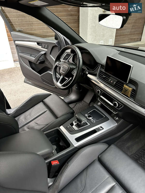 Внедорожник / Кроссовер Audi Q5 2020 в Киеве фото 34 Внедорожник / Кроссовер Audi Q5 2020 в Киеве