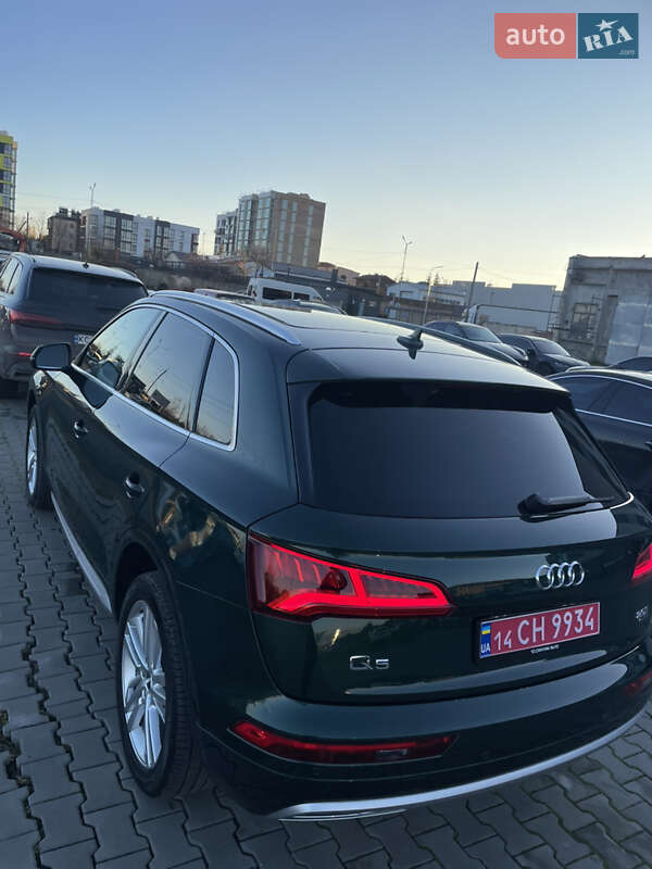 Позашляховик / Кросовер Audi Q5 2018 в Луцьку фото 13 Позашляховик / Кросовер Audi Q5 2018 в Луцьку