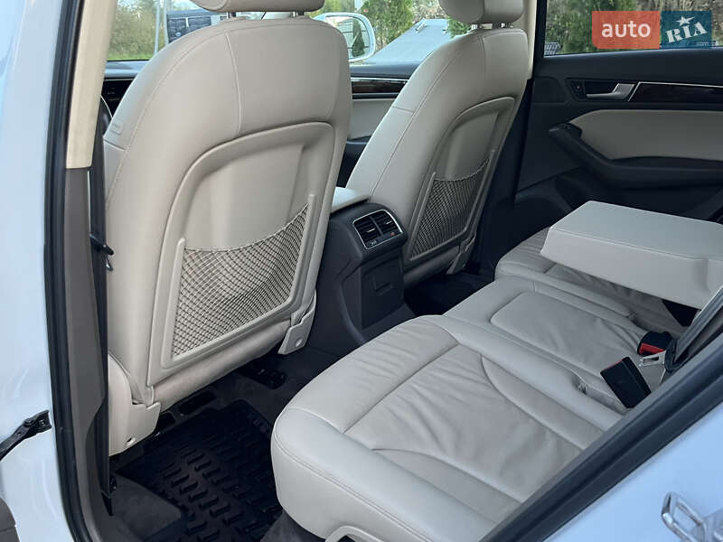 Позашляховик / Кросовер Audi Q5 2015 в Львові фото 23 Позашляховик / Кросовер Audi Q5 2015 в Львові