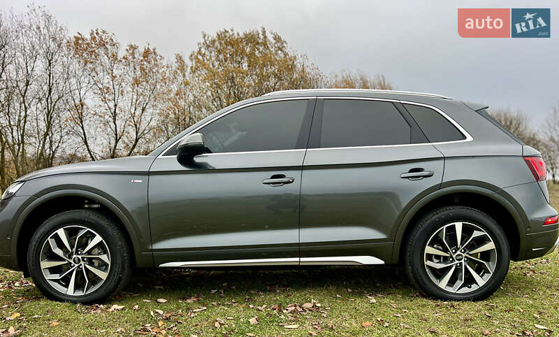 Внедорожник / Кроссовер Audi Q5 2023 в Ивано-Франковске