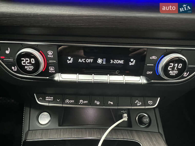 Внедорожник / Кроссовер Audi Q5 2023 в Ивано-Франковске