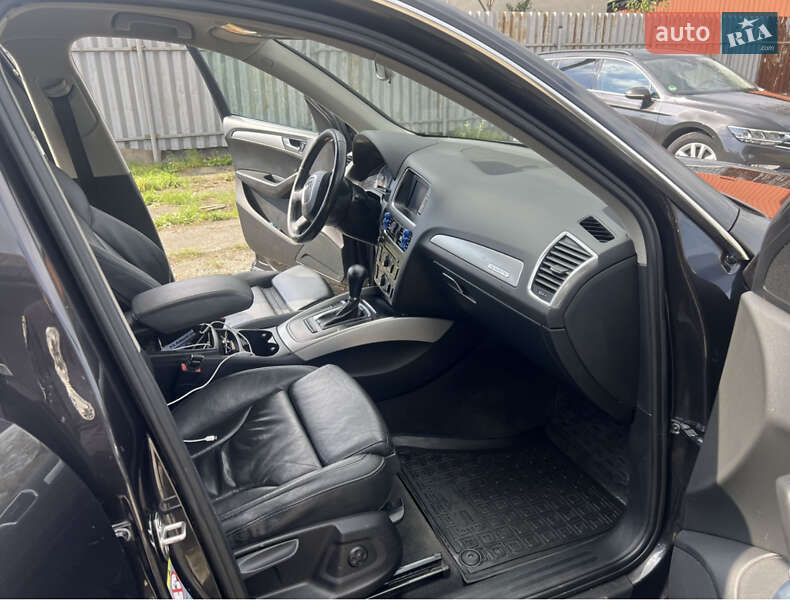 Внедорожник / Кроссовер Audi Q5 2011 в Львове фото 8 Внедорожник / Кроссовер Audi Q5 2011 в Львове