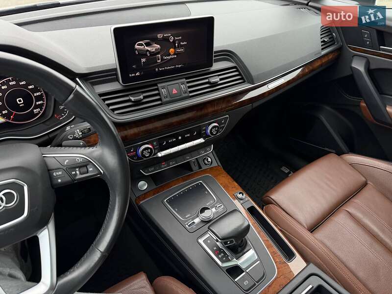 Позашляховик / Кросовер Audi Q5 2018 в Кривому Розі