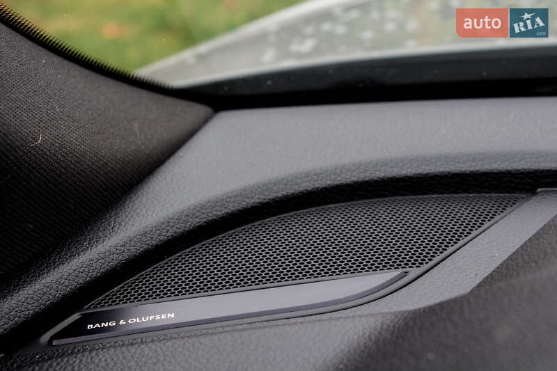 Внедорожник / Кроссовер Audi Q5 2020 в Нововолынске