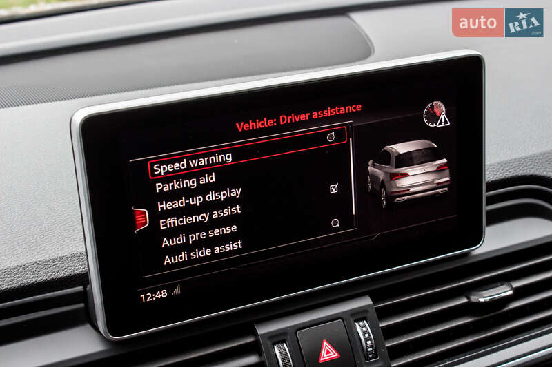 Внедорожник / Кроссовер Audi Q5 2020 в Нововолынске