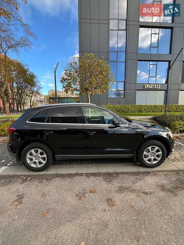 Внедорожник / Кроссовер Audi Q5 2014 в Львове