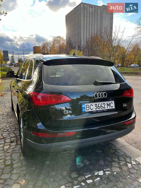 Внедорожник / Кроссовер Audi Q5 2014 в Львове