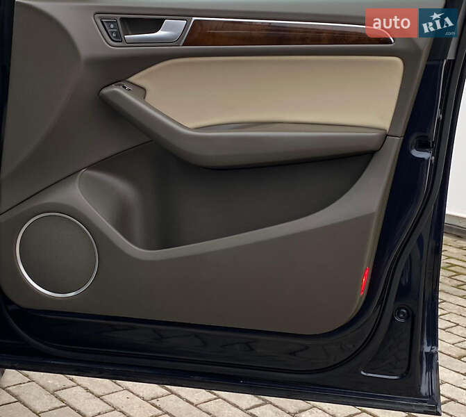 Позашляховик / Кросовер Audi Q5 2015 в Рівному