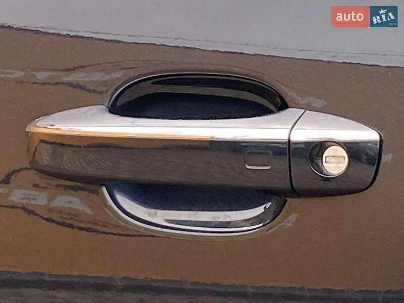 Позашляховик / Кросовер Audi Q5 2015 в Рівному