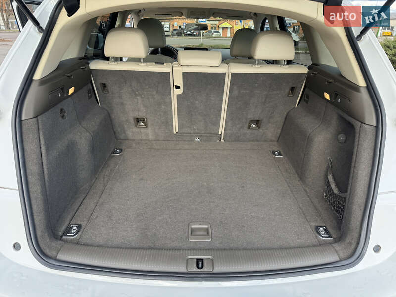 Внедорожник / Кроссовер Audi Q5 2016 в Сумах