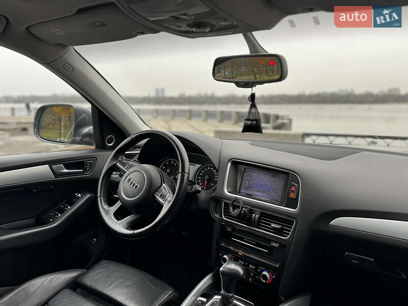 Внедорожник / Кроссовер Audi Q5 2013 в Киеве