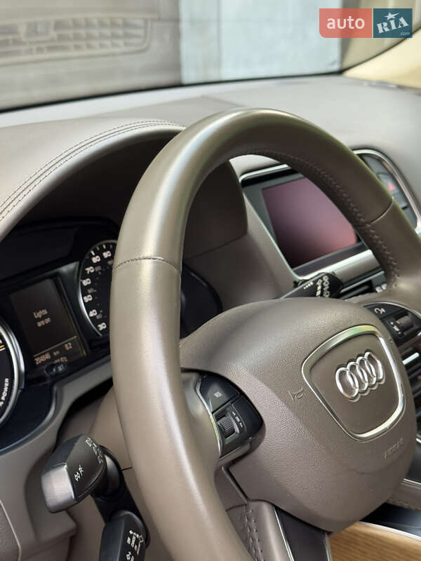 Позашляховик / Кросовер Audi Q5 2013 в Володимирі