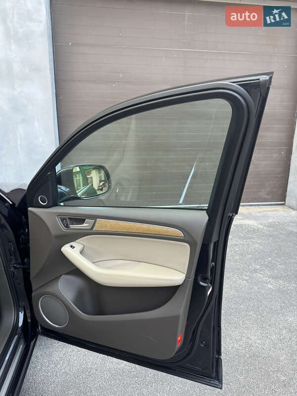 Позашляховик / Кросовер Audi Q5 2013 в Володимирі