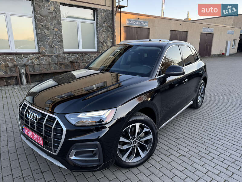 Позашляховик / Кросовер Audi Q5 2021 в Володимирі
