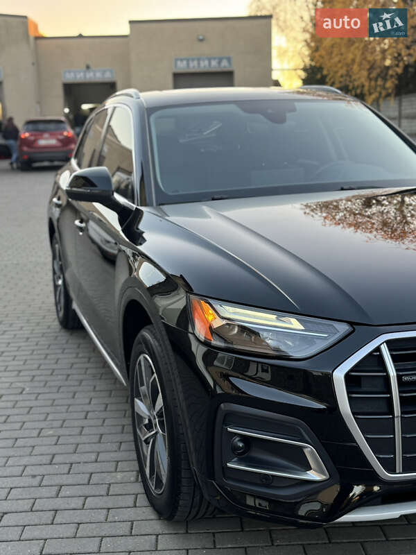 Позашляховик / Кросовер Audi Q5 2021 в Володимирі