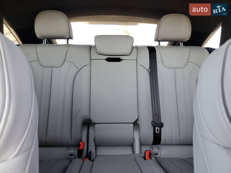 Позашляховик / Кросовер Audi Q5 2021 в Києві фото 11 Позашляховик / Кросовер Audi Q5 2021 в Києві