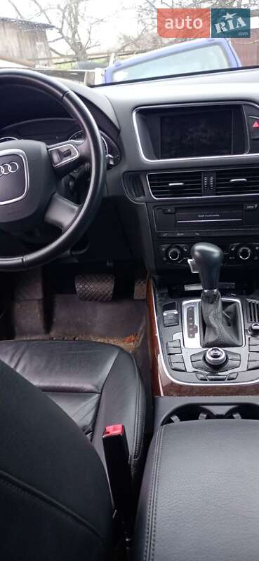 Внедорожник / Кроссовер Audi Q5 2011 в Киеве фото 9 Внедорожник / Кроссовер Audi Q5 2011 в Киеве