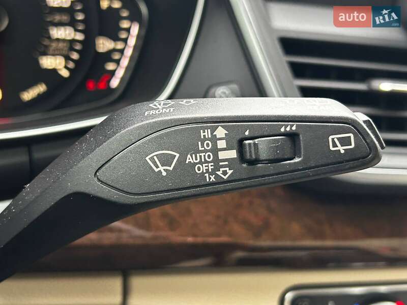 Внедорожник / Кроссовер Audi Q5 2019 в Киеве