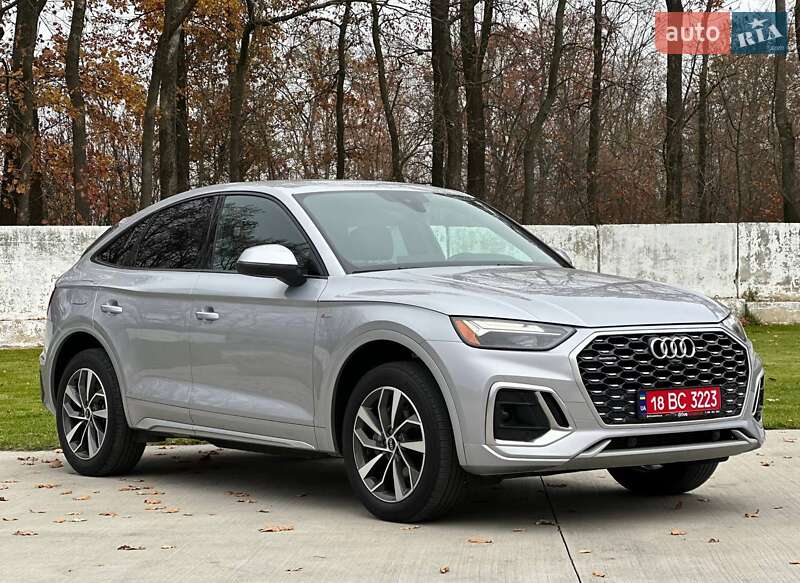 Позашляховик / Кросовер Audi Q5 2021 в Луцьку