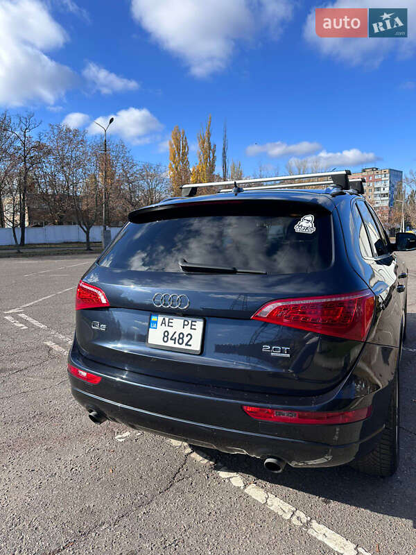 Внедорожник / Кроссовер Audi Q5 2011 в Кривом Роге