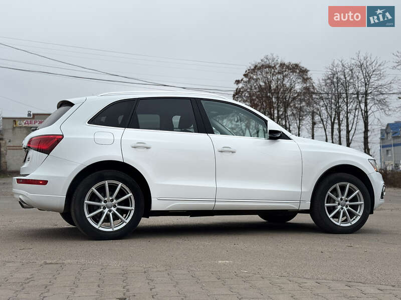Позашляховик / Кросовер Audi Q5 2016 в Сумах