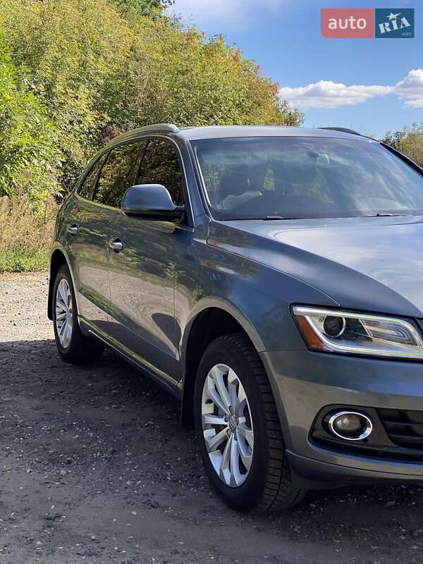 Позашляховик / Кросовер Audi Q5 2015 в Києві