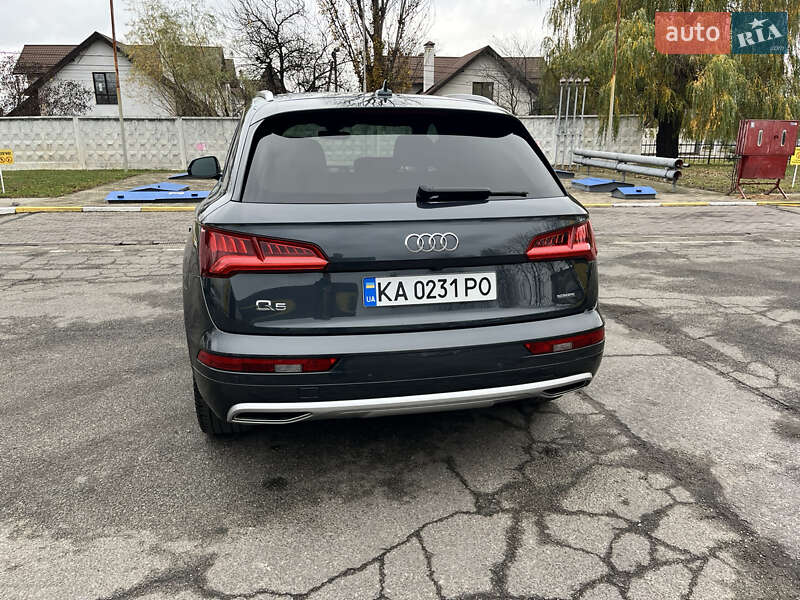 Внедорожник / Кроссовер Audi Q5 2019 в Василькове