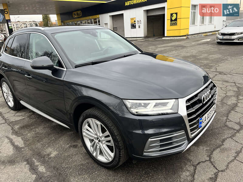 Внедорожник / Кроссовер Audi Q5 2019 в Василькове