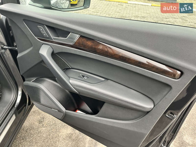 Внедорожник / Кроссовер Audi Q5 2019 в Василькове