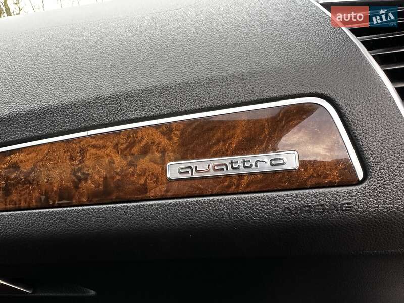 Позашляховик / Кросовер Audi Q5 2015 в Дрогобичі