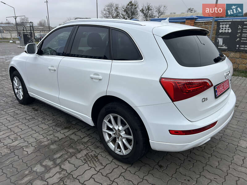Позашляховик / Кросовер Audi Q5 2011 в Луцьку фото 14 Позашляховик / Кросовер Audi Q5 2011 в Луцьку